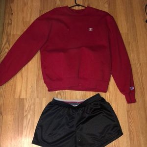 Champion outfit